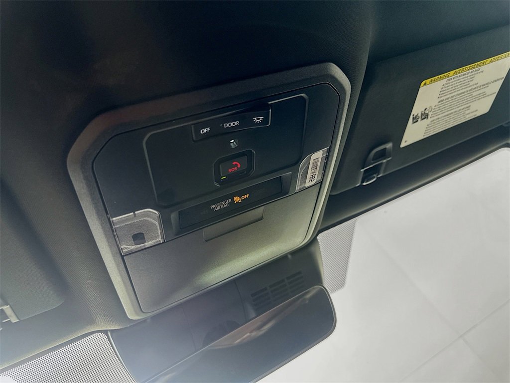 Used 2024 Toyota Tacoma TRD Off-Road image 31