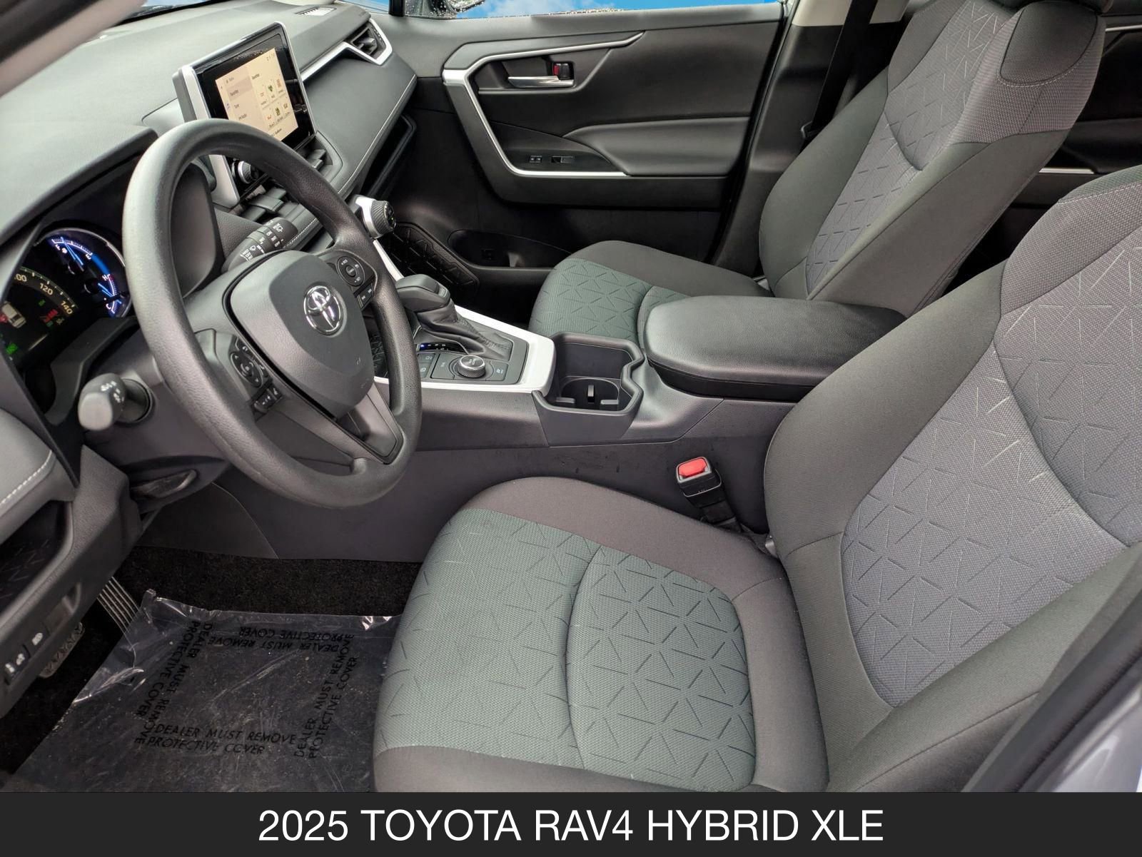 Used 2025 Toyota RAV4 XLE image 14