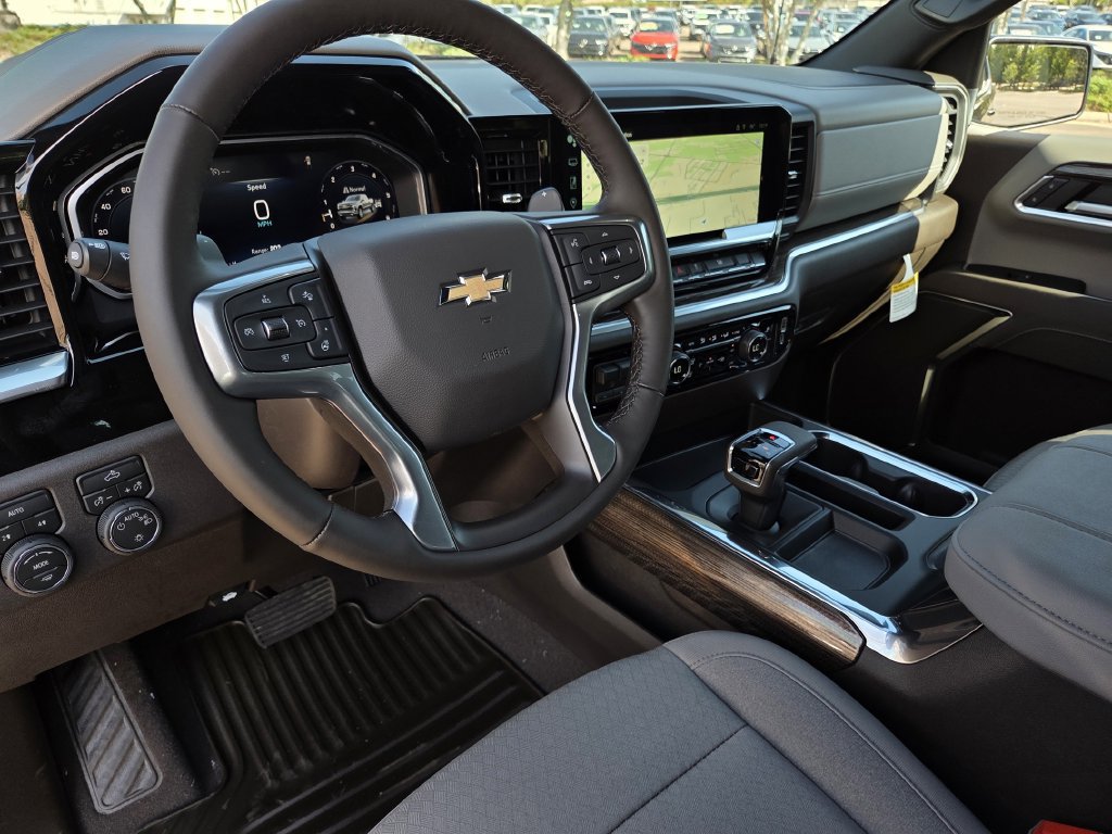 New 2026 Chevrolet Silverado 1500 LT AWD/4WD image 16