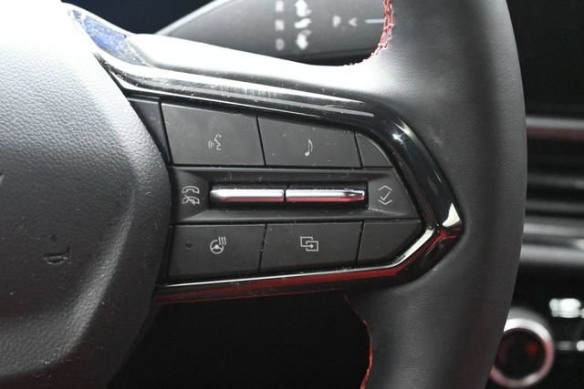 Used 2025 Chevrolet Equinox EV RS w/ Convenience Package II FWD image 18