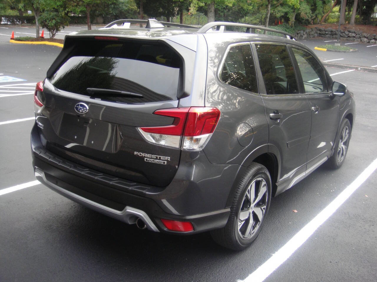 Used 2021 Subaru Forester Touring w/ Popular Package #2 image 7