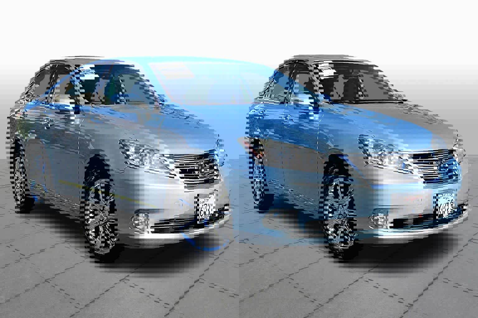 Used 2010 Lexus ES 350 image 2