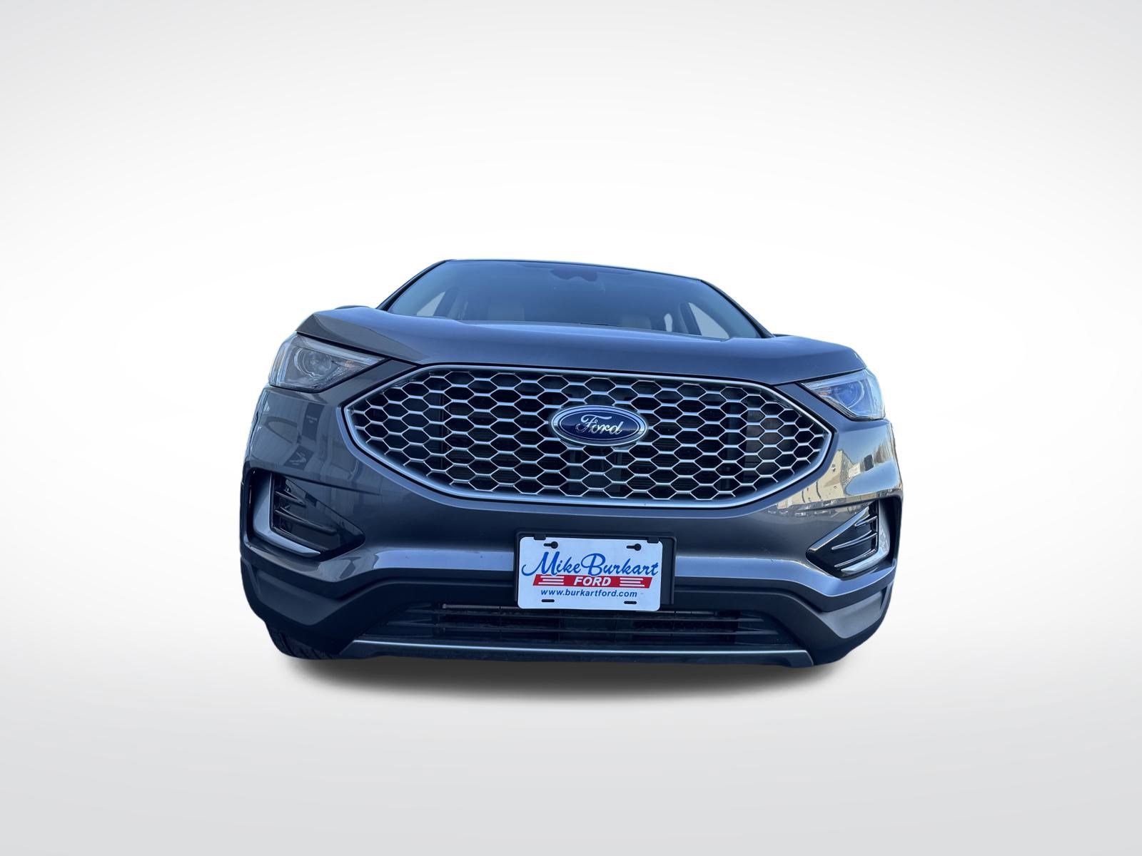 Used 2024 Ford Edge SEL image 45