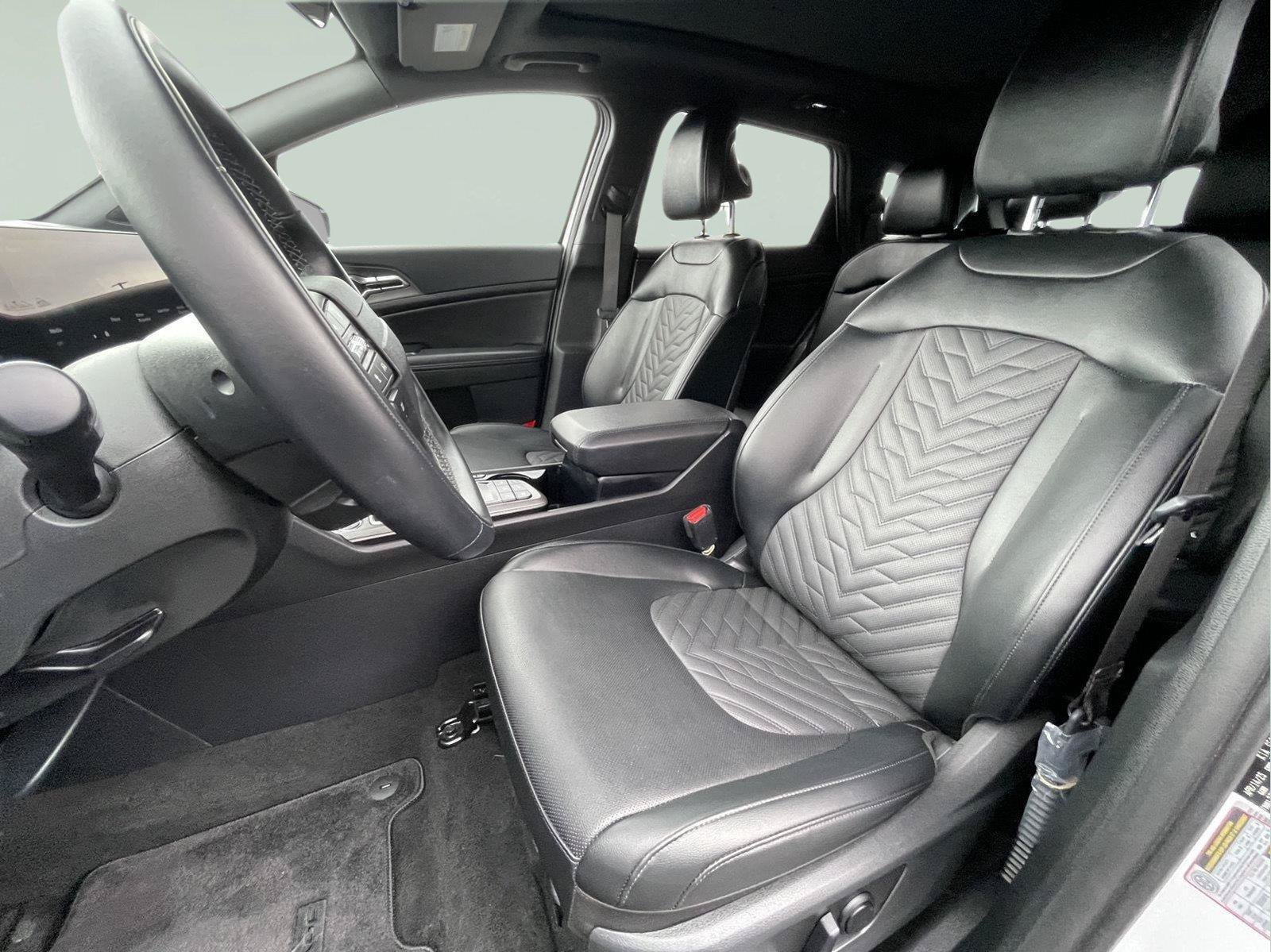 Used 2026 Kia Sportage X-Line w/ X-Line Premium Package AWD/4WD image 13