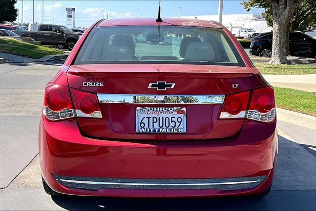 Used 2011 Chevrolet Cruze LT w/ RS Package FWD image 4