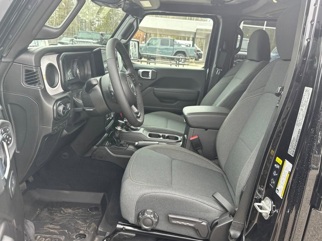 New 2025 Jeep Wrangler Sport S image 10