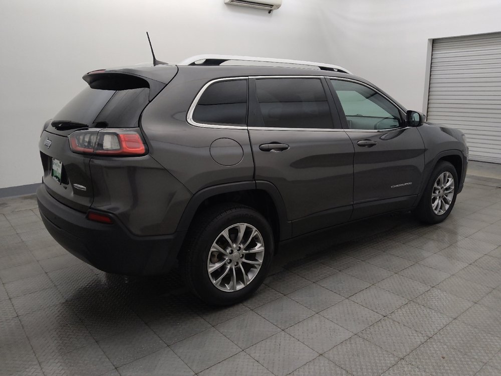 Used 2019 Jeep Cherokee Latitude Plus FWD image 10