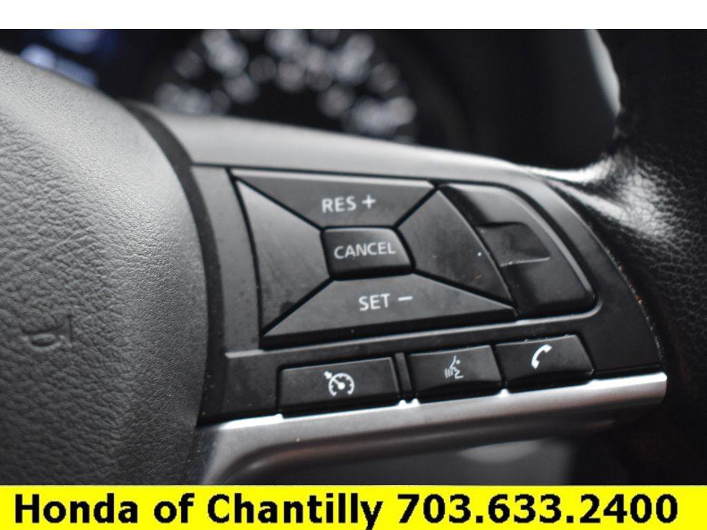 Used 2021 Nissan Rogue Sport SV image 12