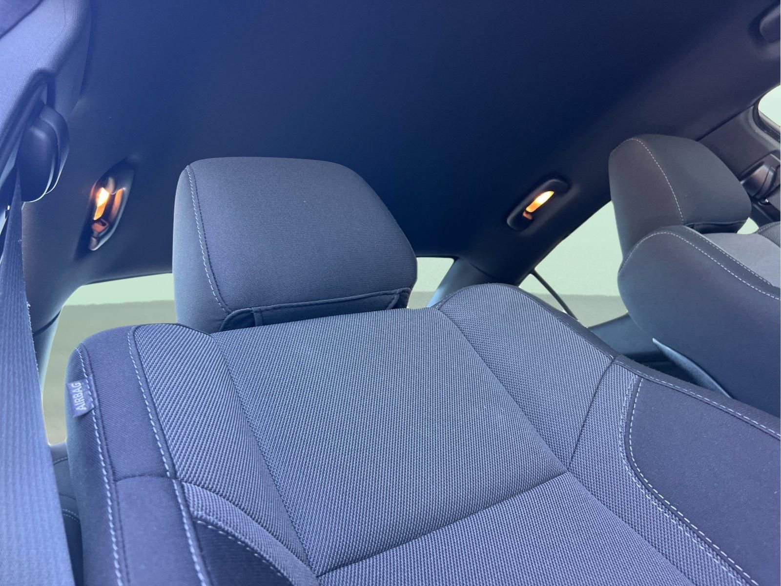 Used 2019 Dodge Charger SXT RWD image 16