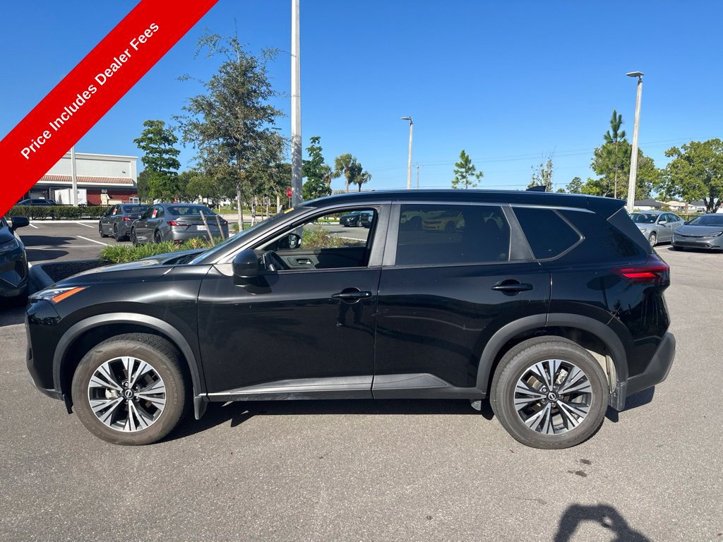 Used 2023 Nissan Rogue SV FWD image 3