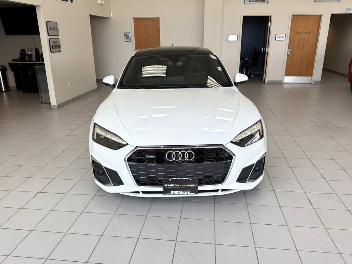 Used 2022 Audi A5 2.0T Premium Plus w/ Premium Plus AWD/4WD image 5