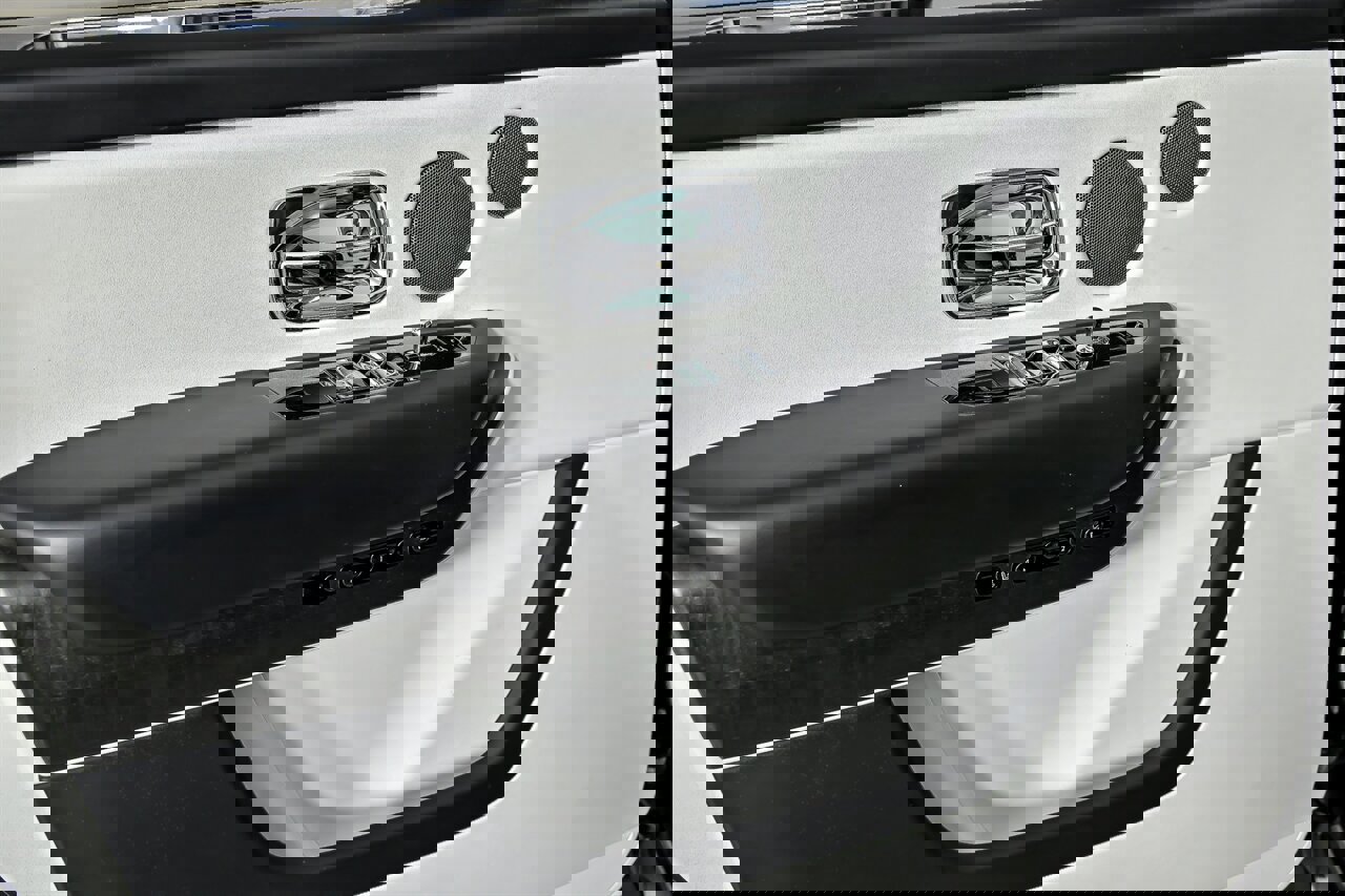 Used 2019 Rolls-Royce Cullinan image 18