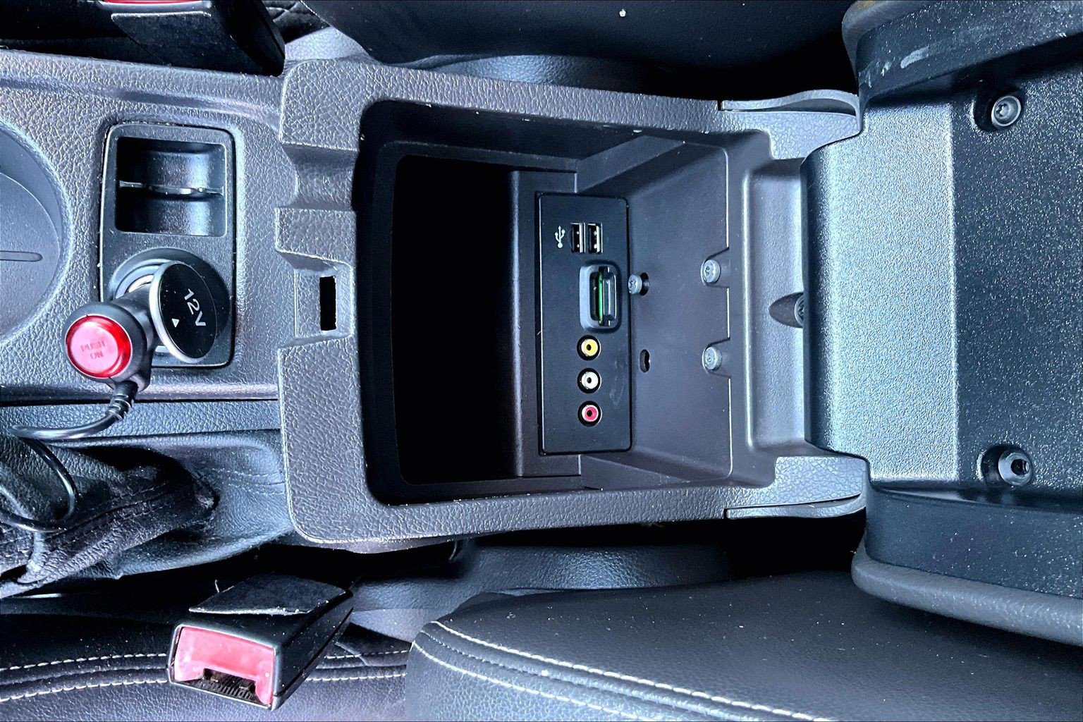 Used 2013 Ford Focus ST FWD image 22