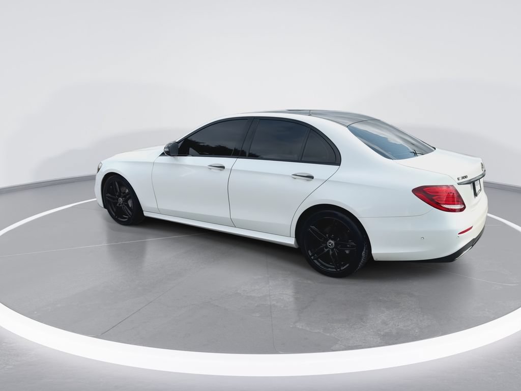 Used 2019 Mercedes-Benz E 300 4MATIC image 6