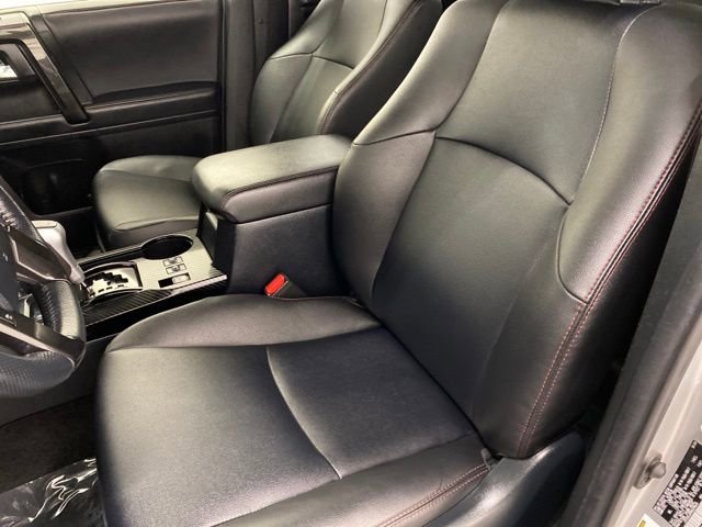 Used 2024 Toyota 4Runner TRD Off-Road Premium image 14