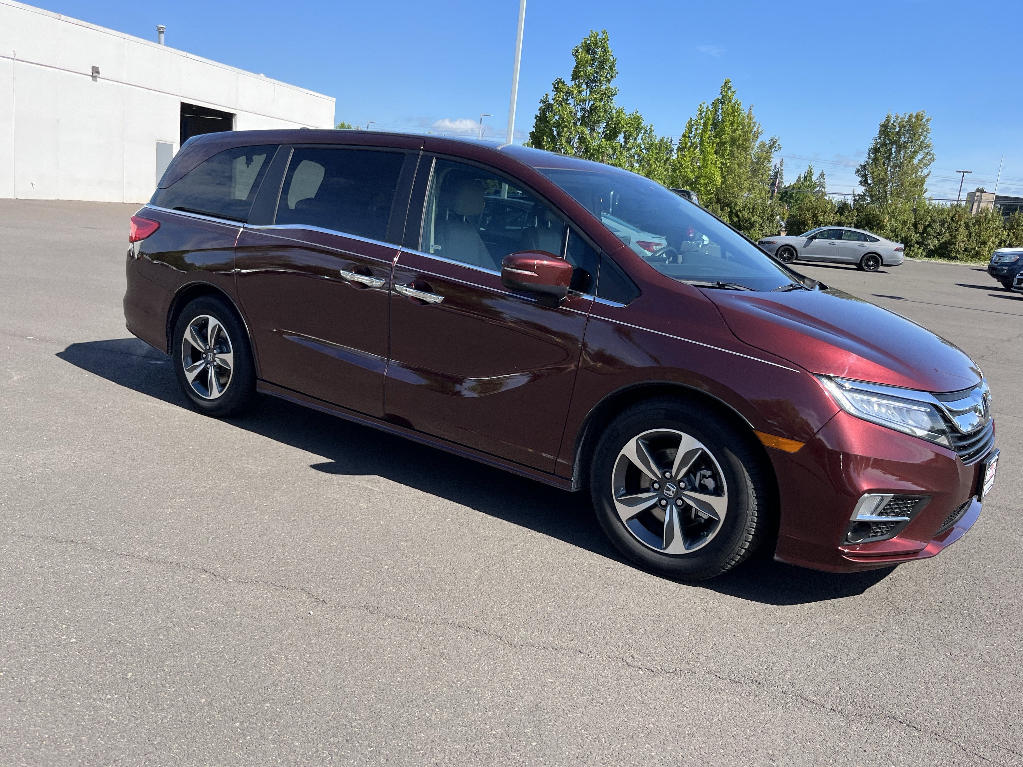 Used 2018 Honda Odyssey Touring image 6