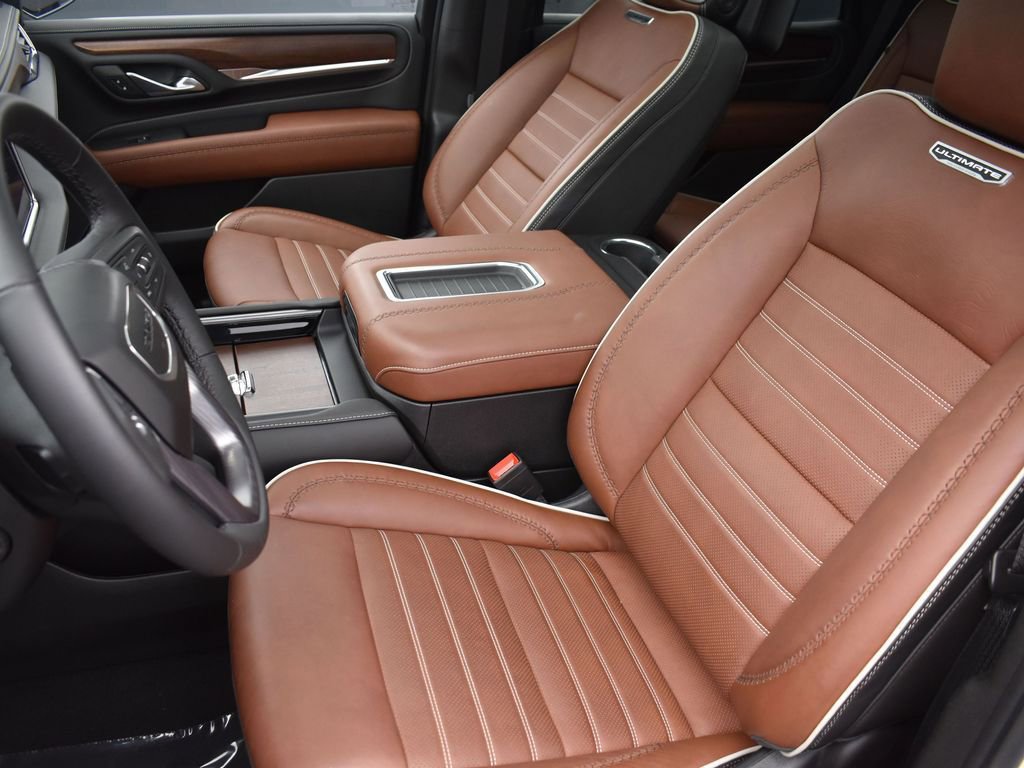 Used 2023 GMC Yukon Denali Ultimate image 13