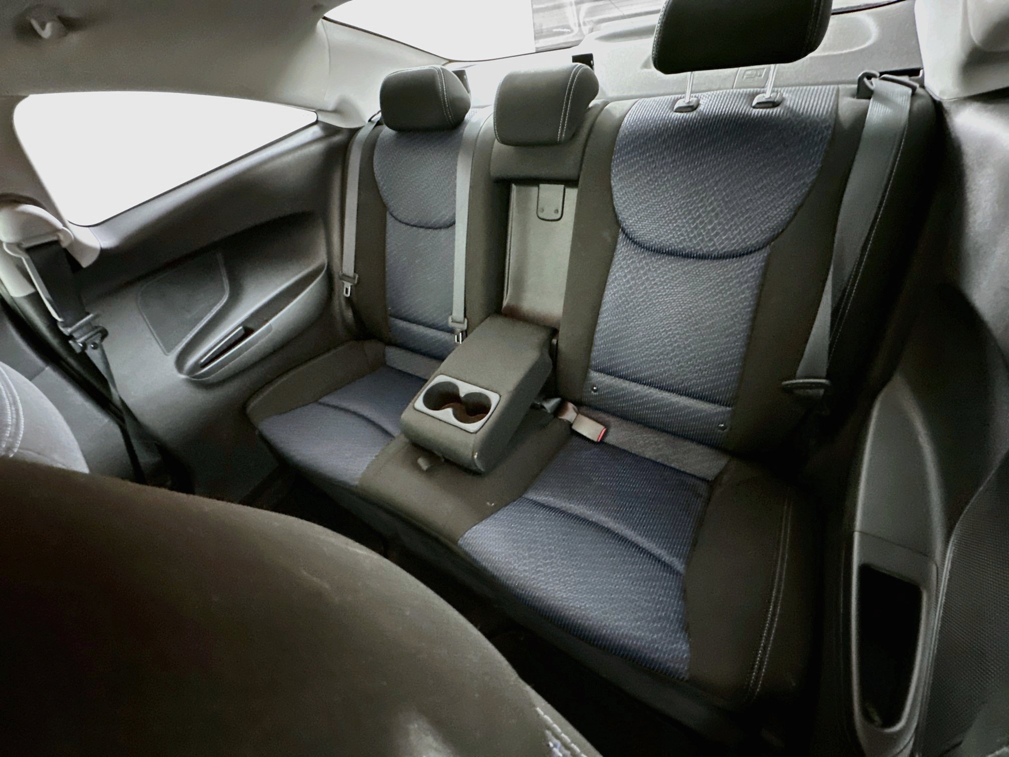 Used 2013 Hyundai Elantra FWD image 23