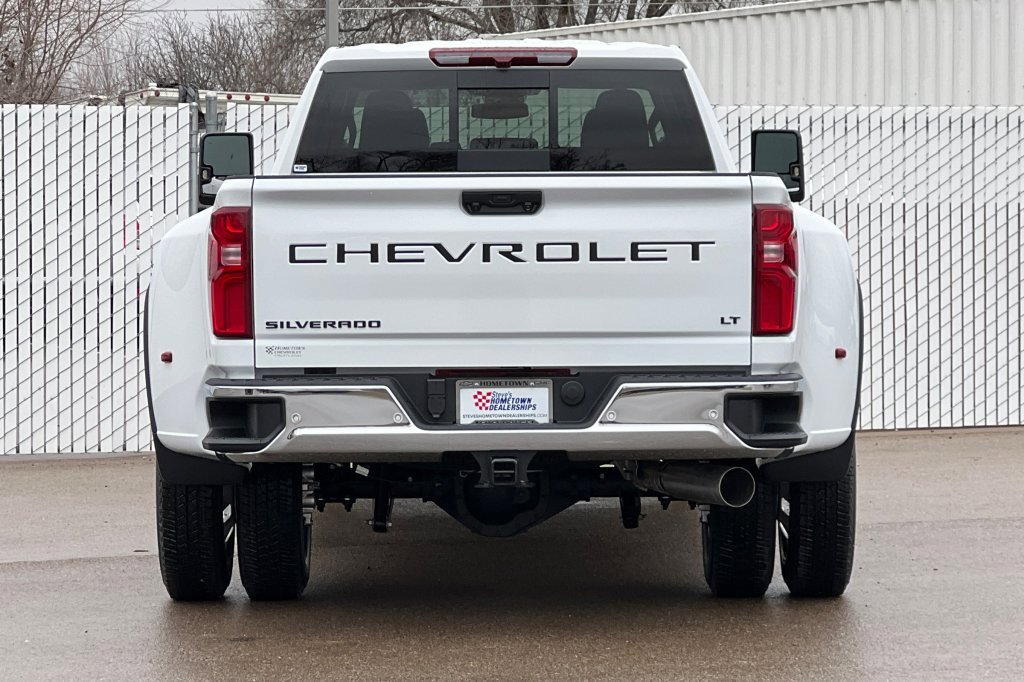 New 2026 Chevrolet Silverado 3500 LT w/ All Star Edition image 5