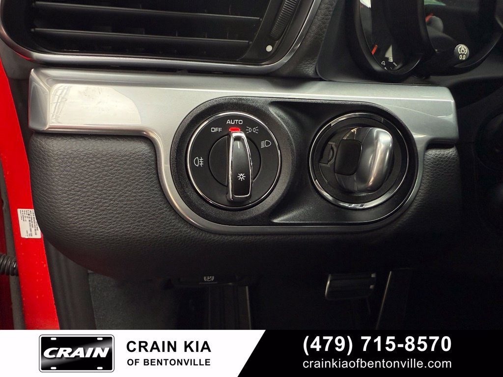 Used 2018 Porsche 911 Carrera RWD image 12
