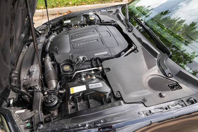 Used 2013 Jaguar XKR R RWD image 13