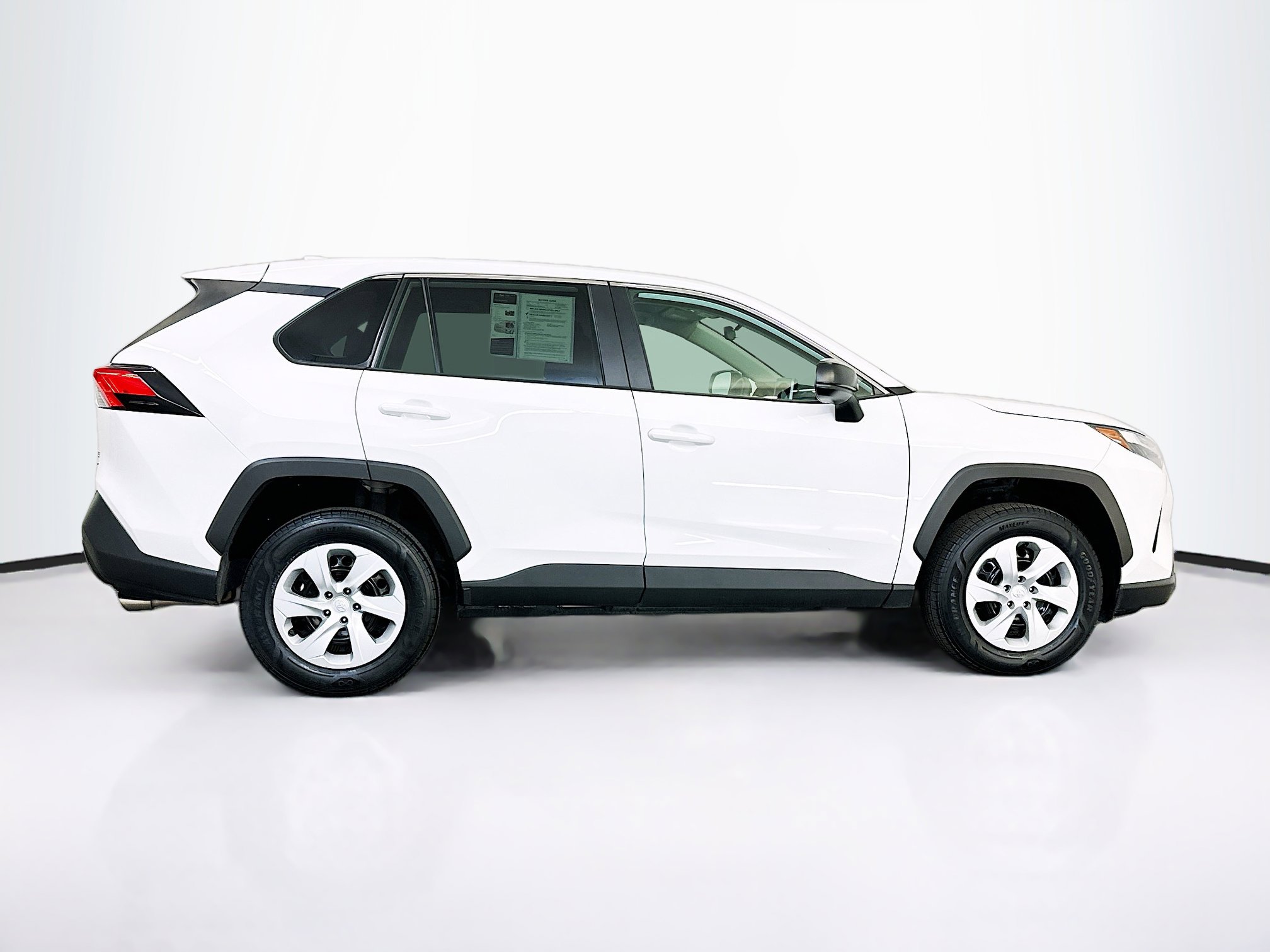 Used 2025 Toyota RAV4 LE image 10