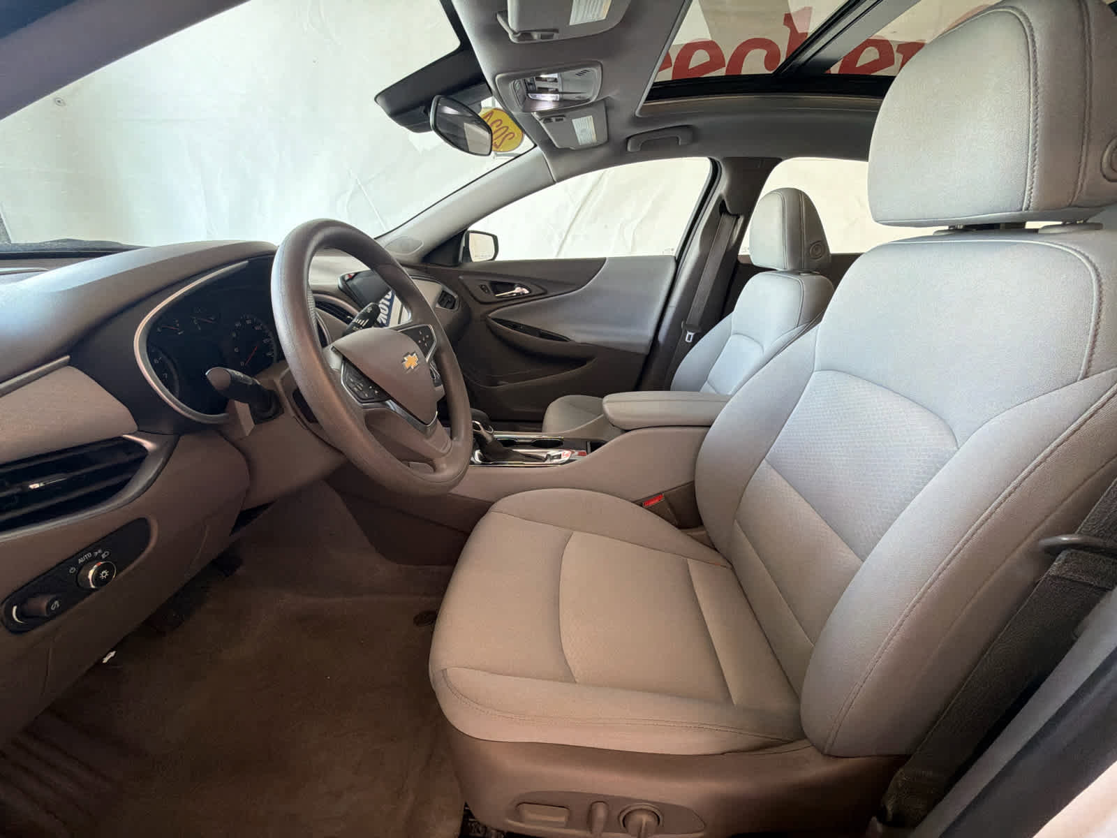 Used 2024 Chevrolet Malibu LT FWD image 13