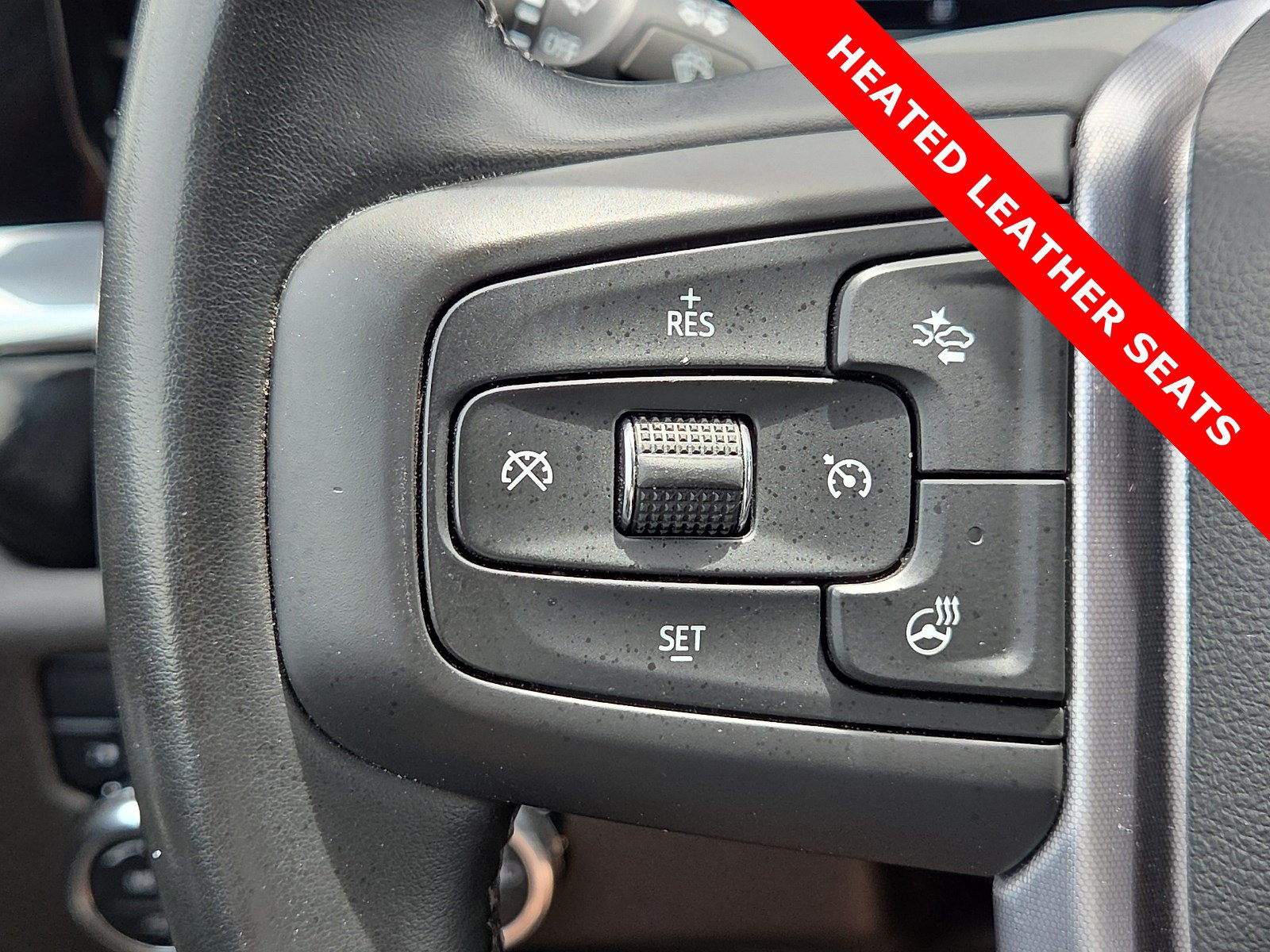 Used 2024 GMC Sierra 1500 SLT AWD/4WD image 21
