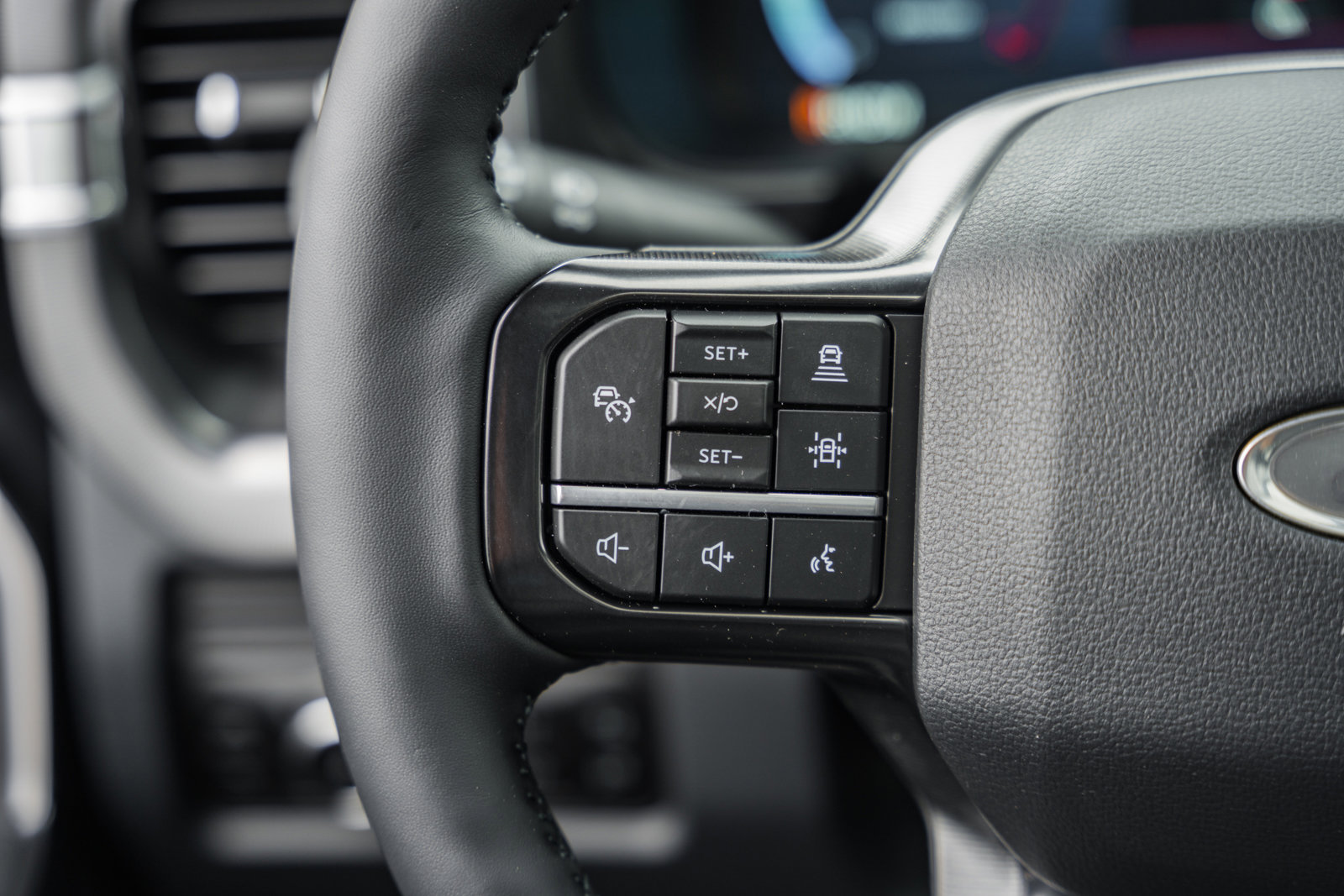 New 2026 Ford F250 Platinum AWD/4WD image 36