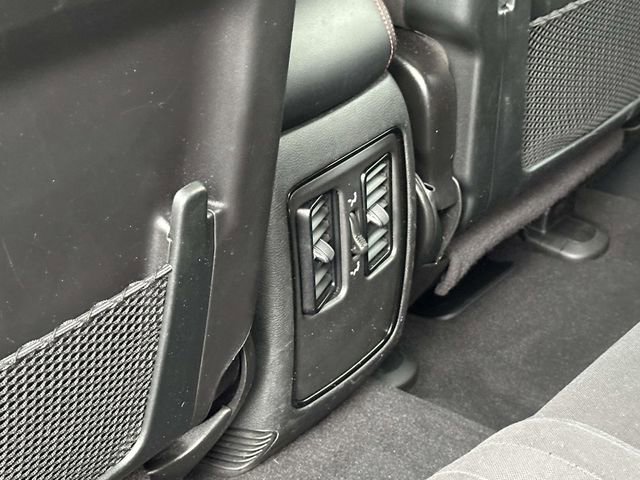 Used 2023 Dodge Durango R/T image 16