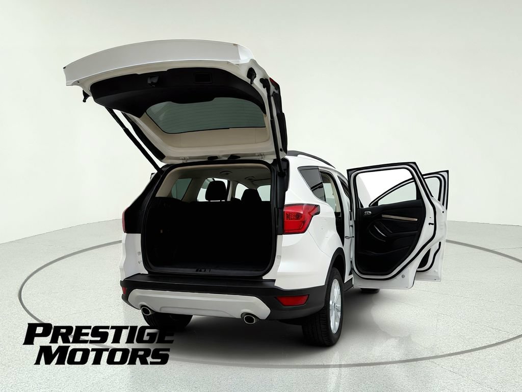 Used 2019 Ford Escape SEL AWD/4WD image 13