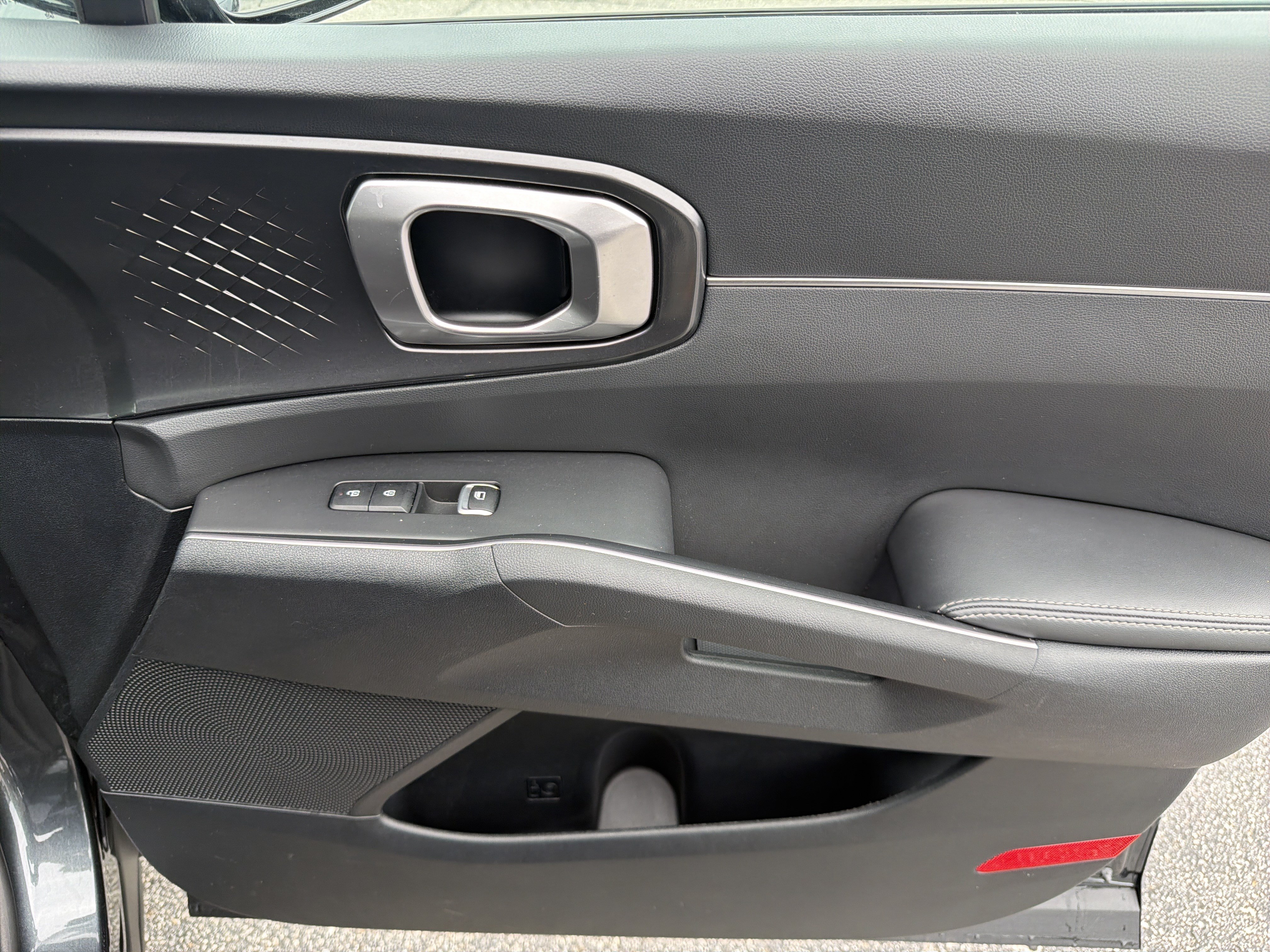Used 2024 Kia Sorento S w/ Panoramic Sunroof Package FWD image 15