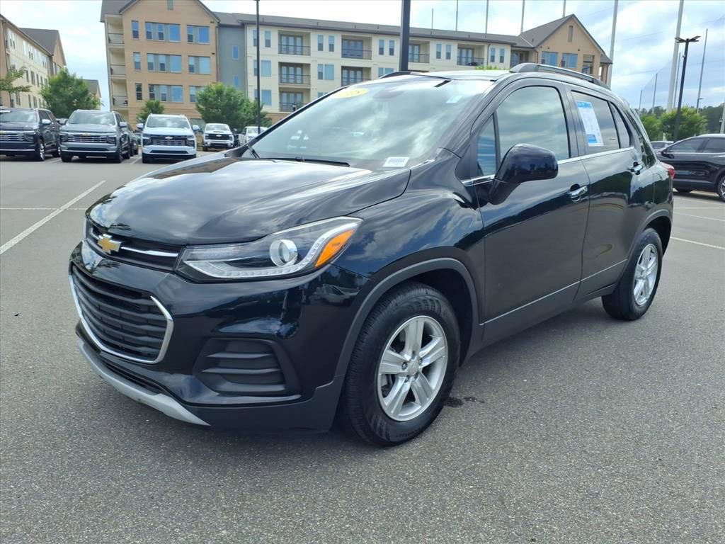 Certified 2018 Chevrolet Trax LT w/ LT Convenience Package FWD image 32