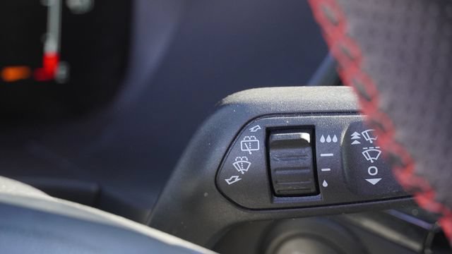 Used 2025 Ford Escape ST-Line AWD/4WD image 33