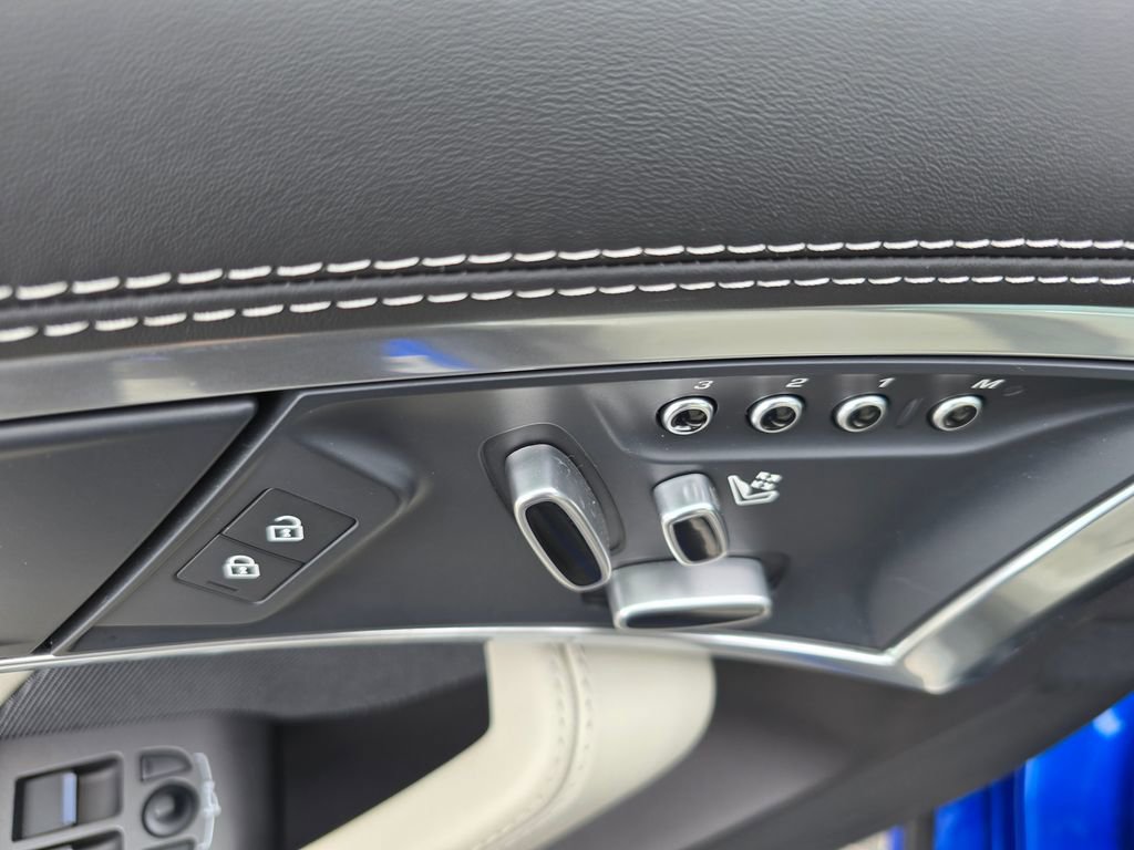 Used 2023 Jaguar F-TYPE Coupe RWD image 16