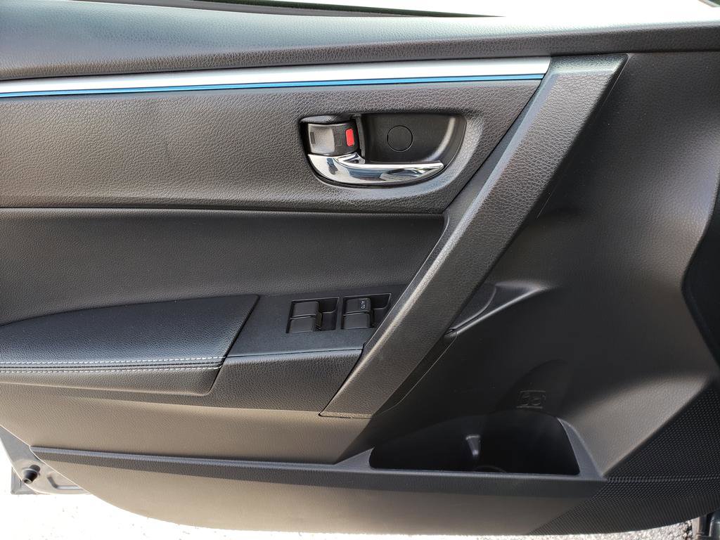 Used 2016 Toyota Corolla S Special Edition image 9