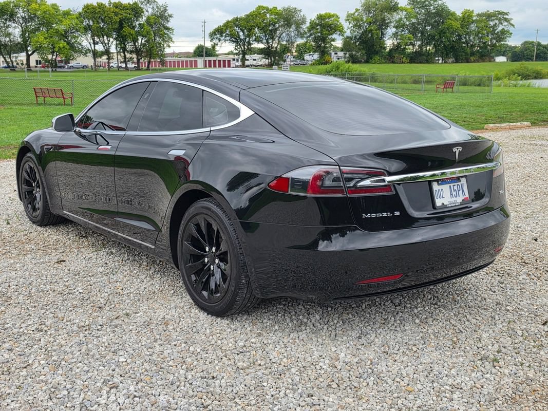Used 2018 Tesla Model S 100D AWD/4WD image 8