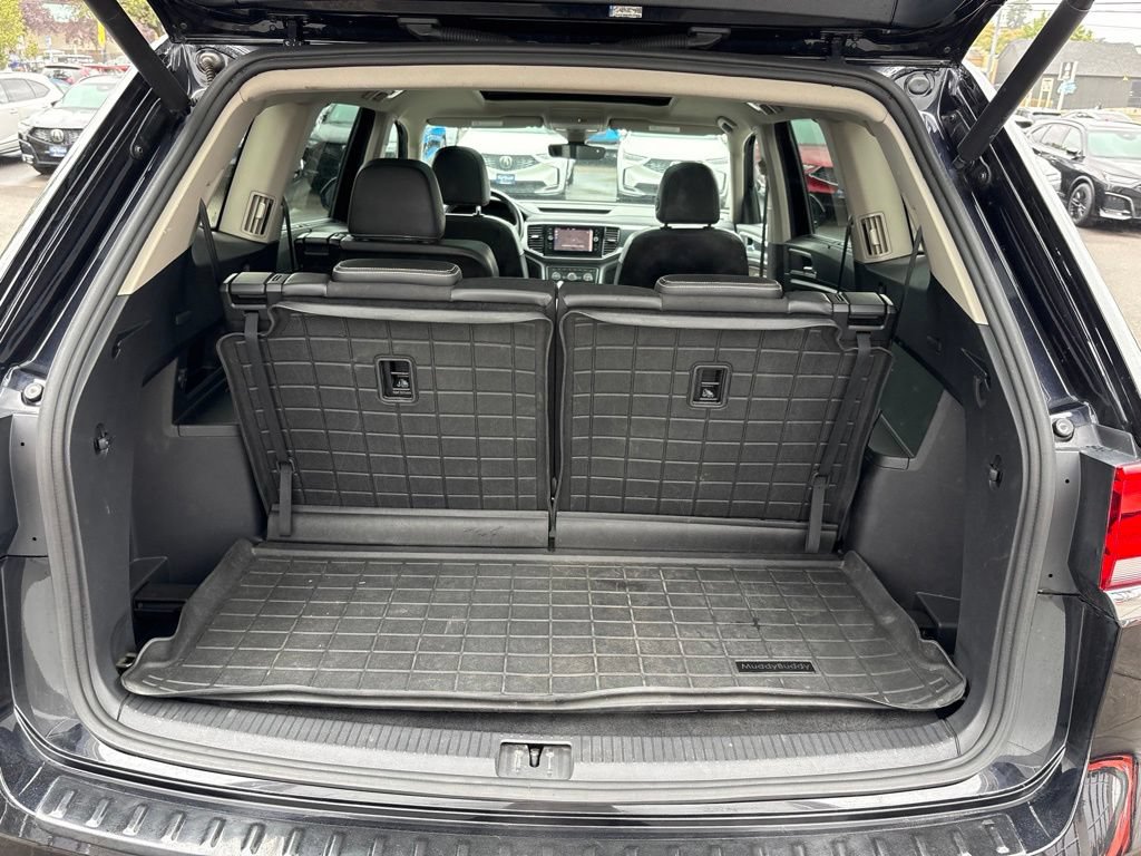 Used 2022 Volkswagen Atlas SEL R-Line AWD/4WD image 31