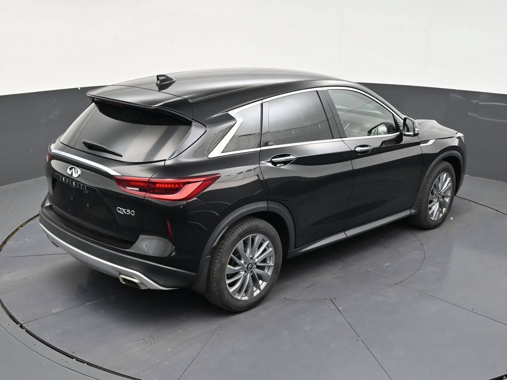 Used 2023 INFINITI QX50 Pure FWD image 16