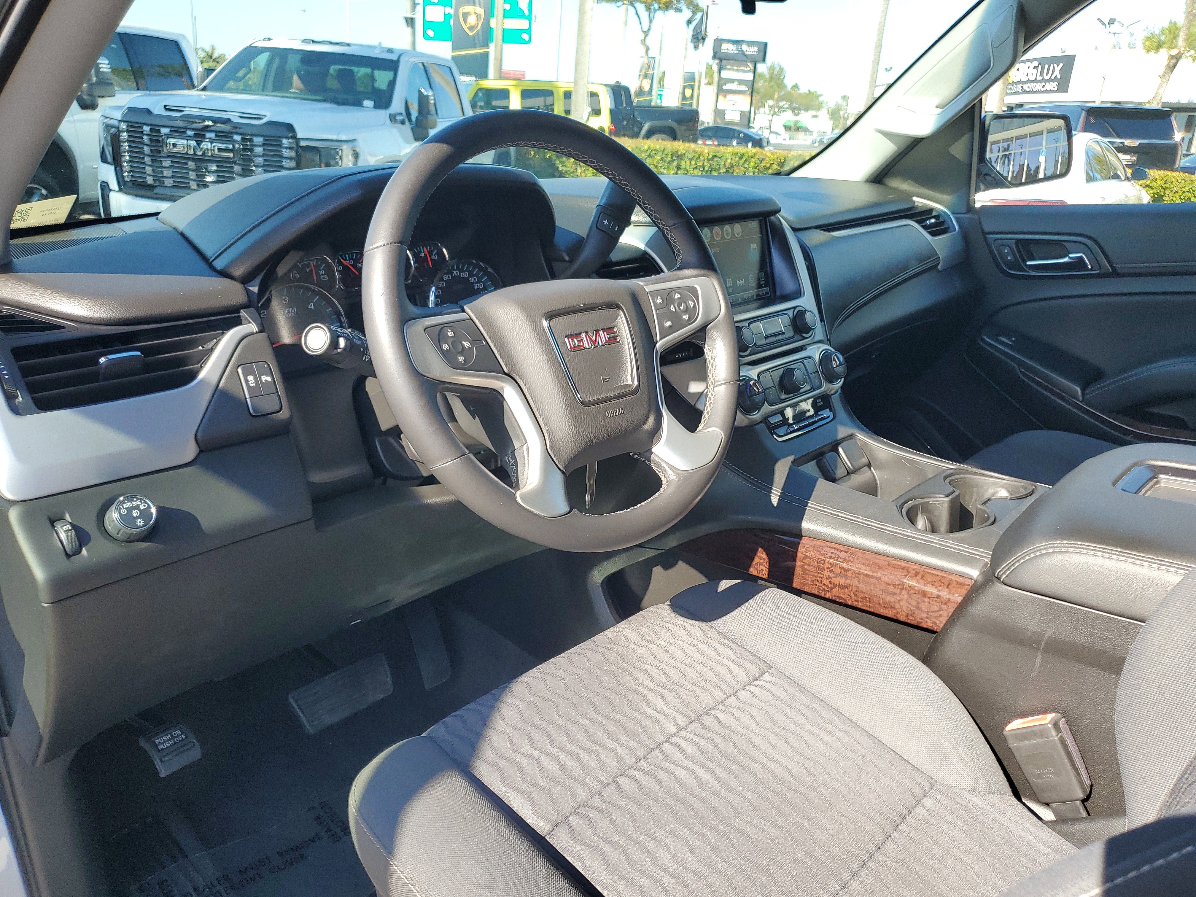 Used 2019 GMC Yukon SLE image 9