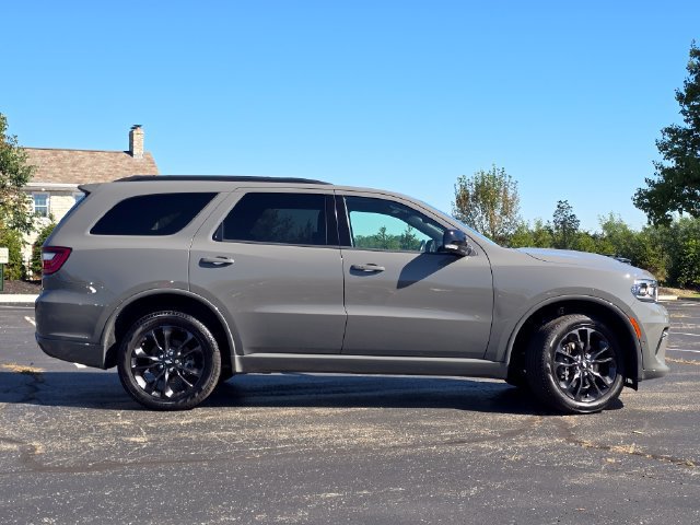 Used 2025 Dodge Durango GT AWD/4WD image 32