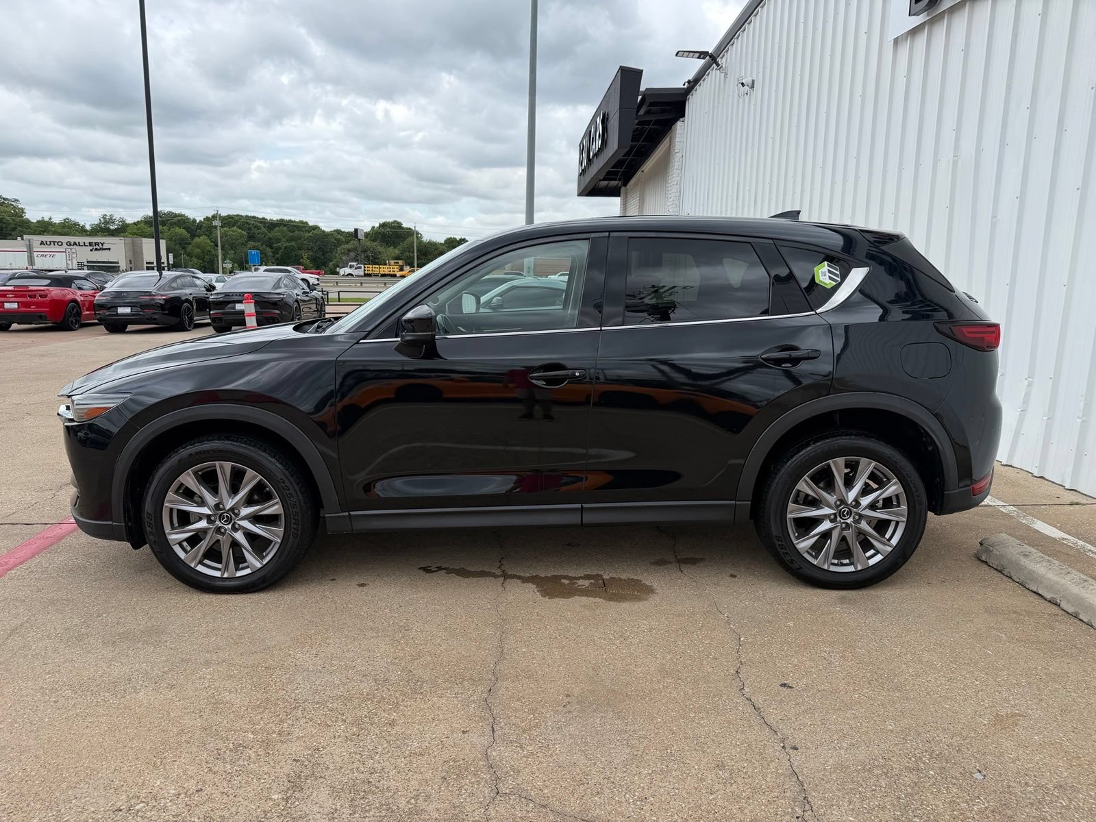Used 2020 MAZDA CX-5 Grand Touring w/ GT Premium Package FWD image 3