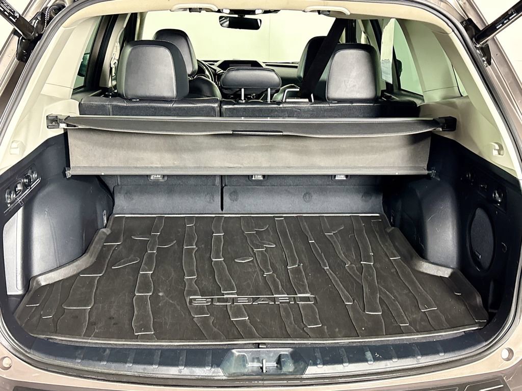 Used 2022 Subaru Forester Limited w/ Popular Package #2 image 22