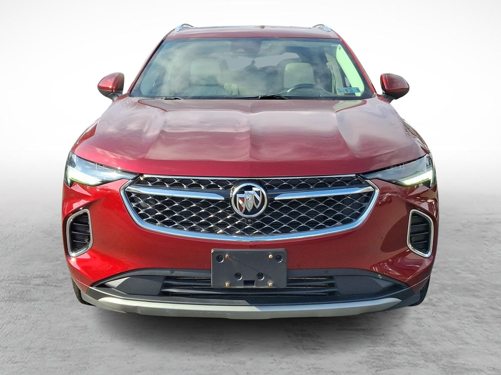 Used 2022 Buick Envision Avenir w/ Technology Package II AWD/4WD image 2