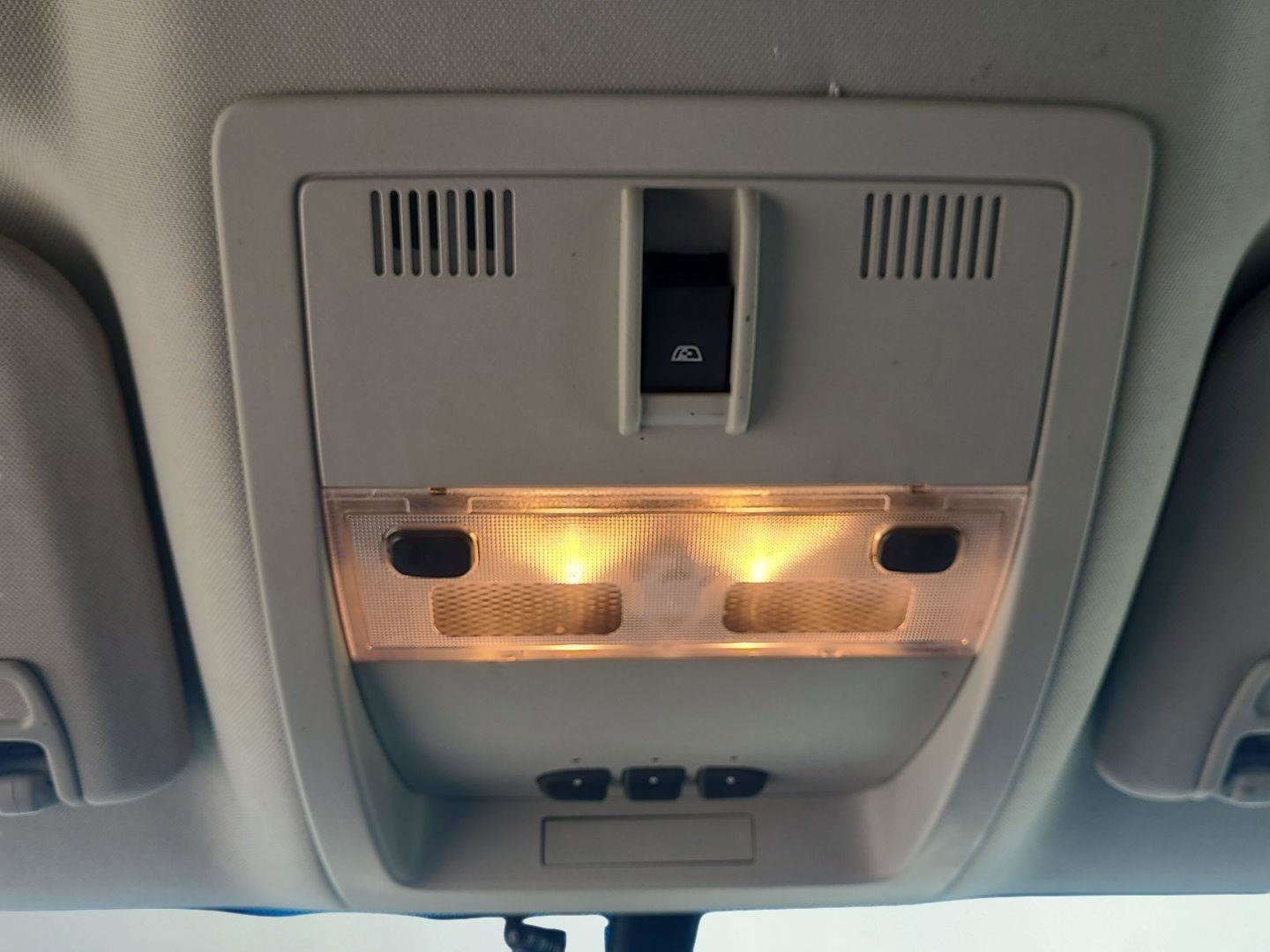 Used 2013 GMC Sierra 2500 Denali w/ Suspension Package, Off-Road image 33