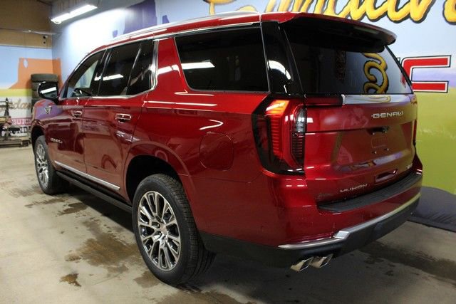 New 2026 GMC Yukon Denali w/ Denali Reserve Package AWD/4WD image 7