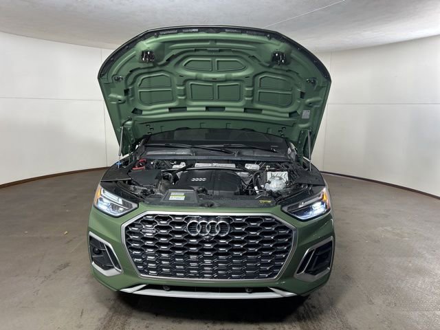 Used 2022 Audi Q5 2.0T Premium w/ Convenience Package image 33
