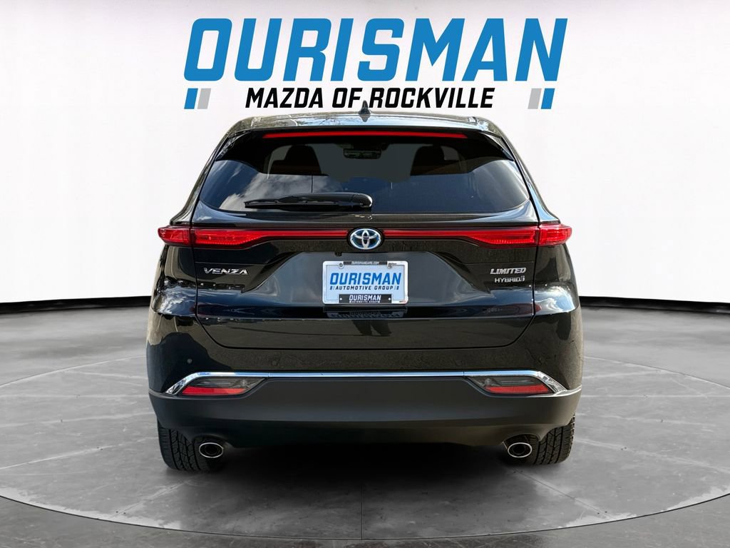 Used 2022 Toyota Venza Limited w/ Advanced Technology Package image 5