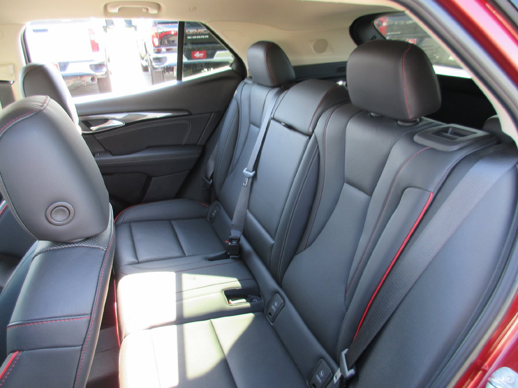Used 2023 Buick Envision Essence w/ Sport Touring Package FWD image 20