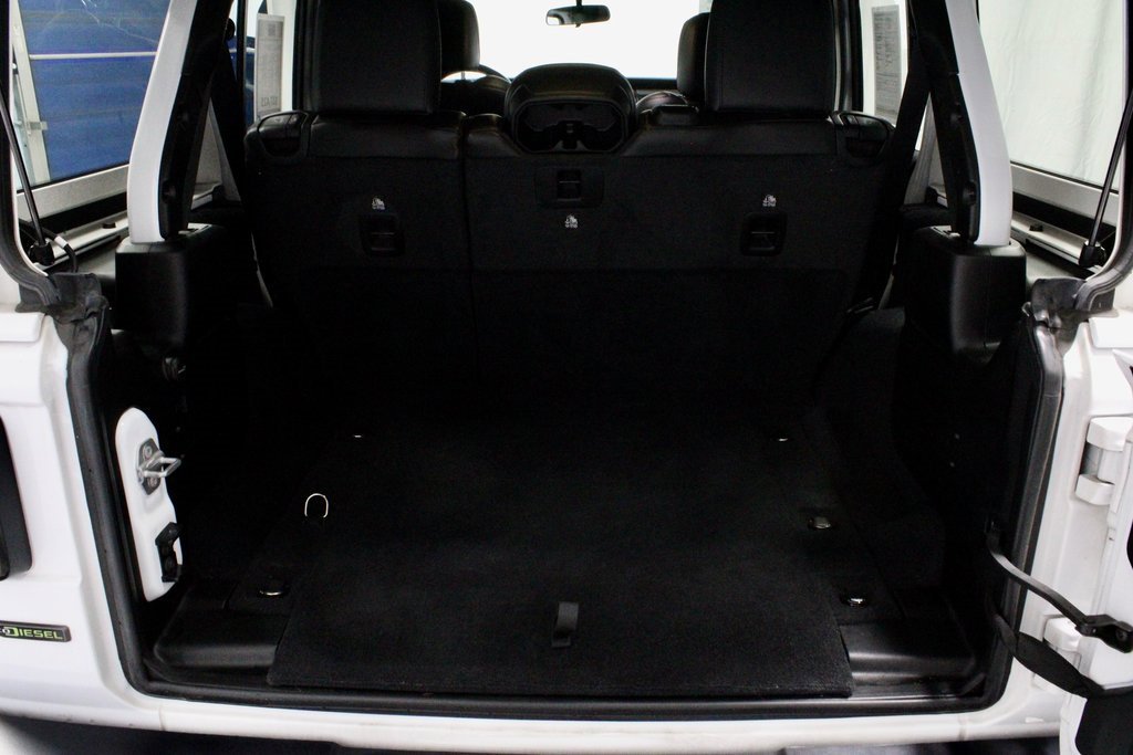 Used 2021 Jeep Wrangler Unlimited Sahara image 13